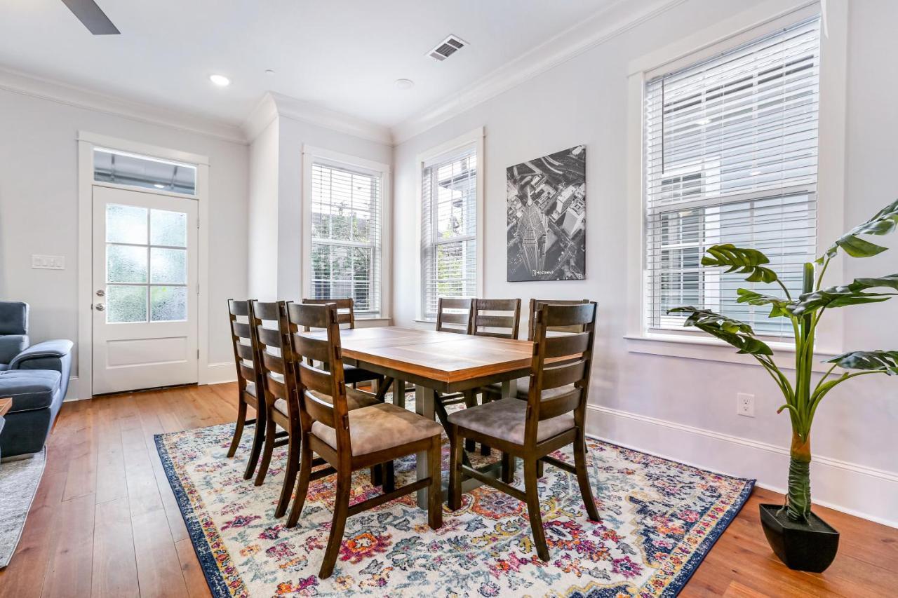 Apartamento Hosteeva Chic Urban Retreat W Pool Steps To St Charles Ave And Near Bourbon St Nueva Orleans Exterior foto
